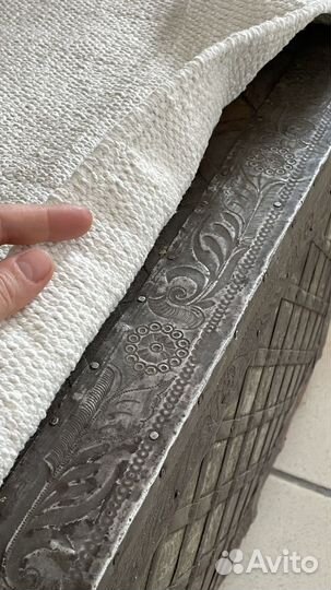 Сундук большой старинный