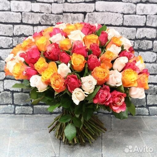 Букет 101 роза. Подарок девушке