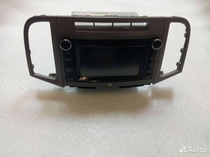 Оригинальная магнитола на тойта венза JBL