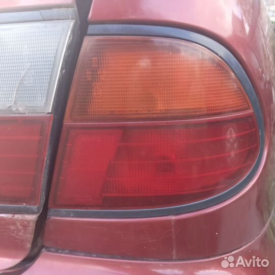 Фонарь задний правый Nissan Almera N15 1995-2000