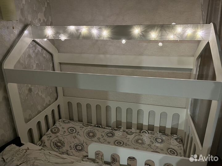 Детская кроватка домик с матрасом аскона Милки Вей