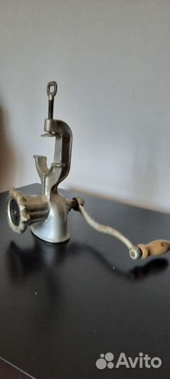 Мясорубка ручная