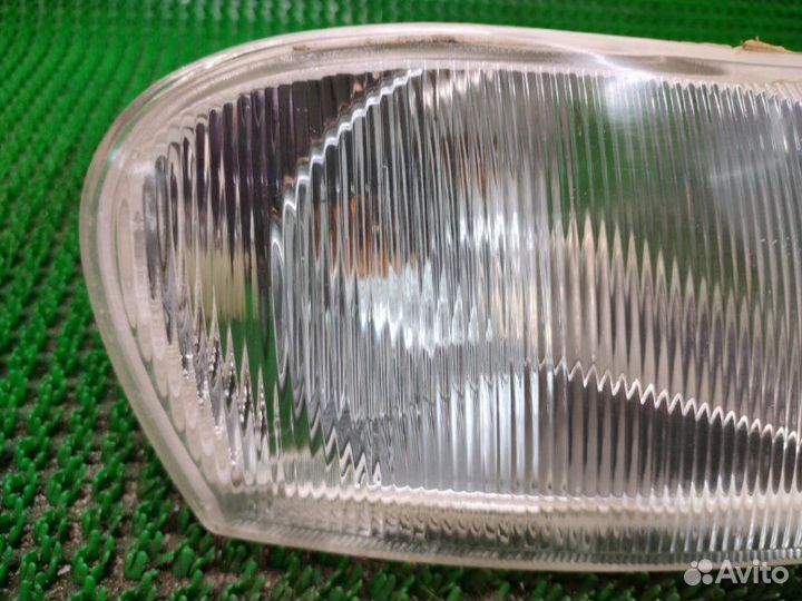 Поворотник передний правый Opel Vectra B X17DT