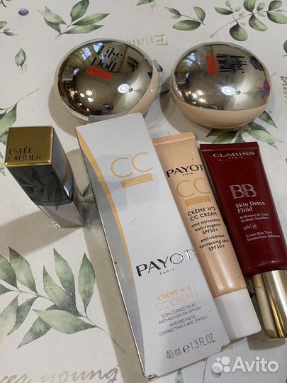 Clarins тональный крем, payot, помада estee lauder