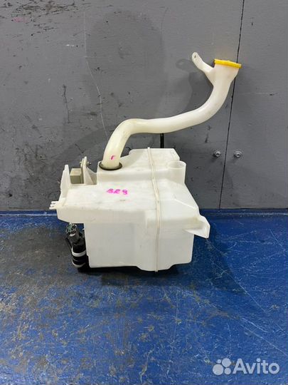 Бачок омывателя Subaru Outback BR/B14