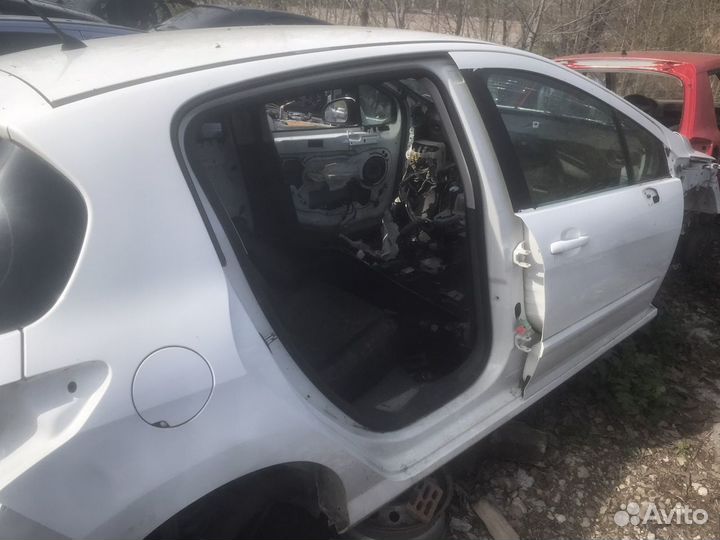 Пежо 308 по запчастям