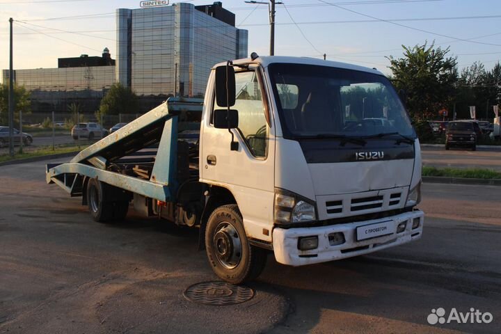 Isuzu Elf (N-series), 2010