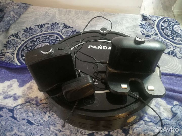 Робот пылесос Panda