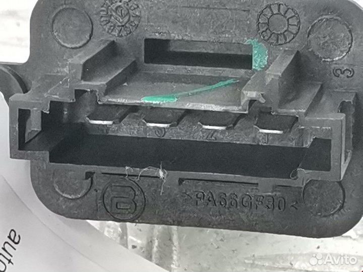 Сопротивление печки Dacia Duster 2013 271508805R