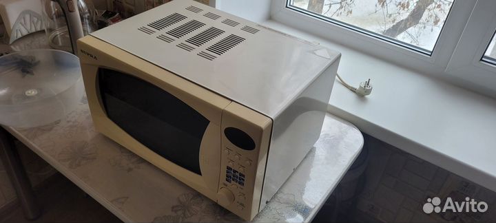 Продам микроволновую печь