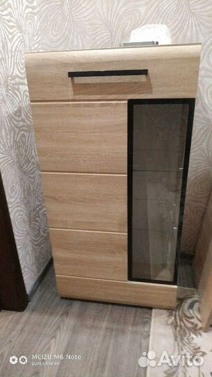 Продаю гостиную стенку