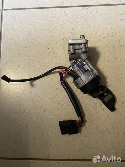 Замок зажигания б/у Niva Chevrolet. Разбор