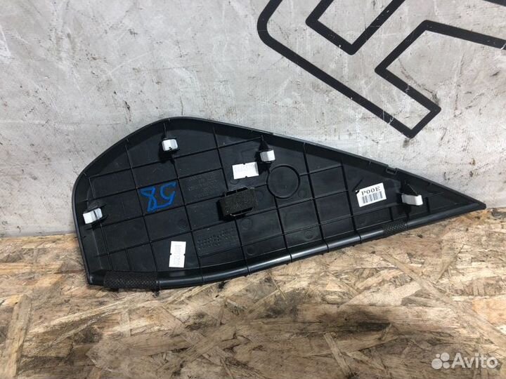 Накладка Торпеды передняя правая Kia Soul 2