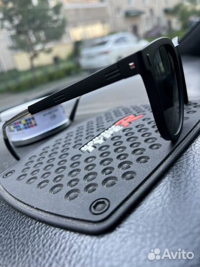 Солнцезащитные очки zara