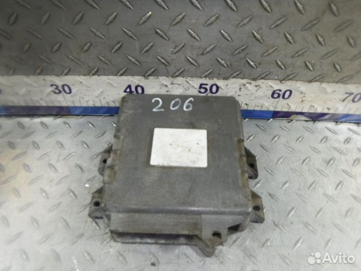 Блок управления двигателем Peugeot 206