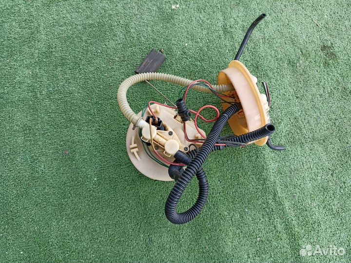 Бензонасос, насос топливный Ford Focus 1 универсал