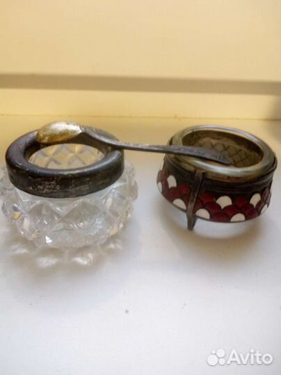 Солонка серебро и значки