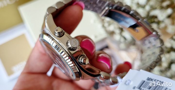 Часы женские Michael Kors MK5708