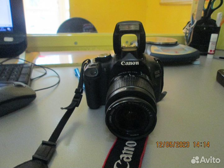 Фотоаппарат Canon EOS 550D Kit