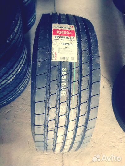 Kumho KLT03 385/55