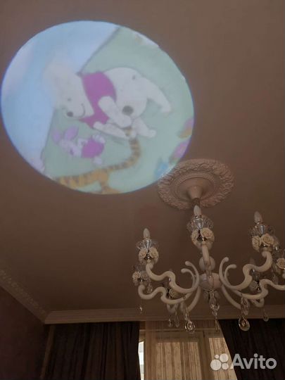 Ночник-проектор Tomy Винни-Пух