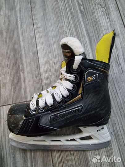 Коньки детские bauer supreme S27 10