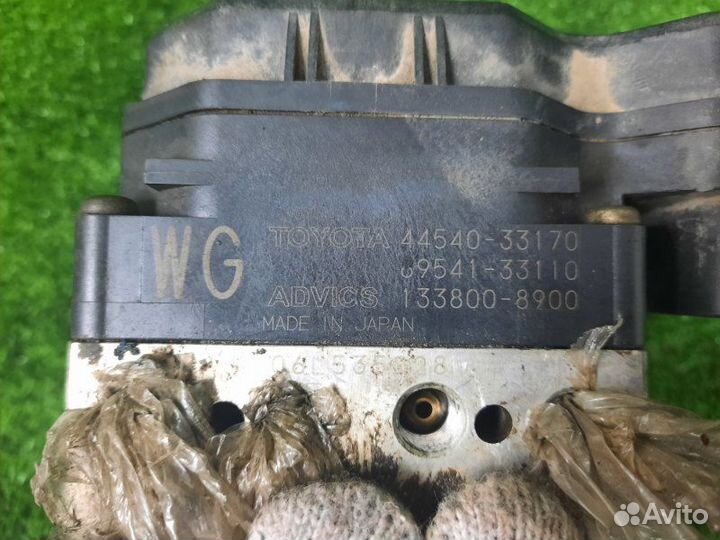 Блок abs Toyota Camry GSV40 2grfe 2009