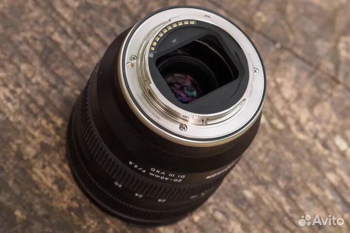 Объектив Tamron 20-40мм F/2.8 Di III VXD Sony E
