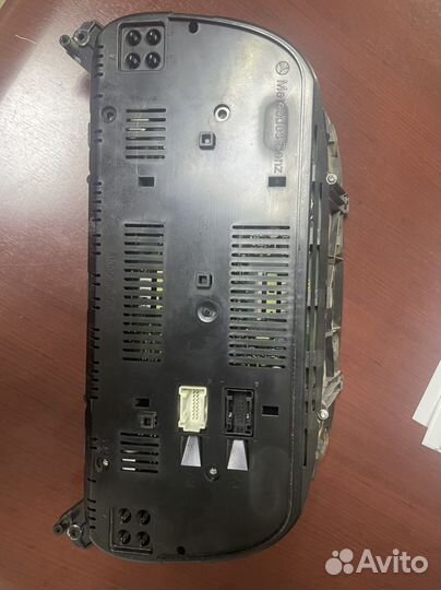 Панель приборов Mercedes-Benz 0044467621