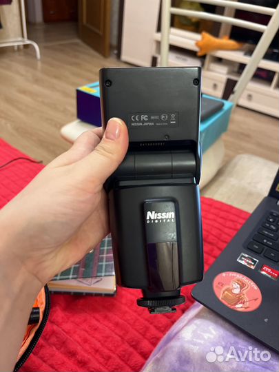 Студийная вспышка Nissin Di600 PowerZoom 24-105mm