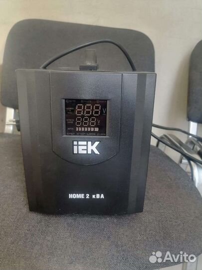 Стабилизатор напряжения