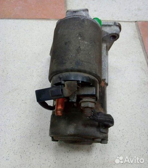 Стартер Mitsubishi Carisma 1.6 АКПП