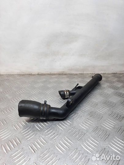 Трубка охлаждающей жидкости пластиковая Renault