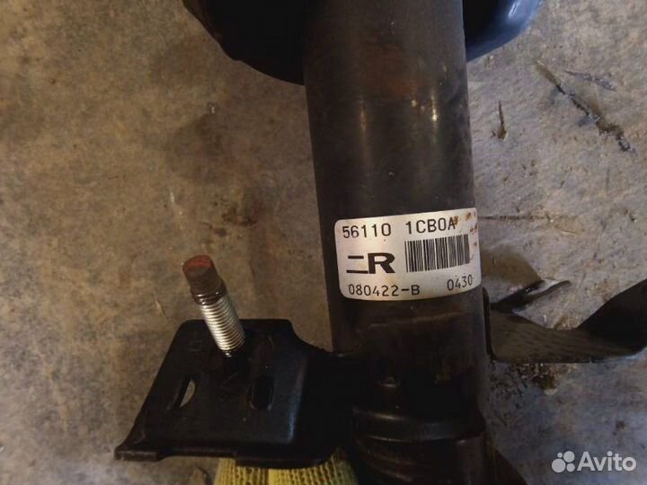 Стойка передняя правая Infiniti Fx35 S51 VQ35-HR