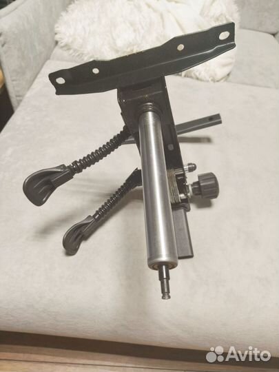 Механизм для офисного кресла