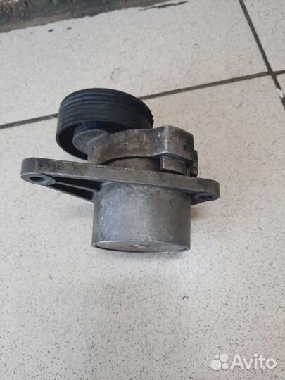 Натяжитель ремня на Вольво хс90 Volvo xc90