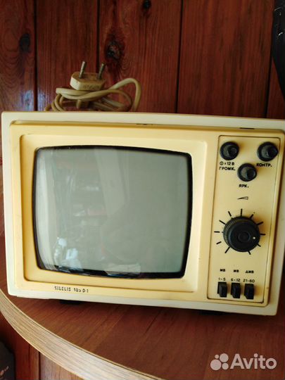 Телевизор
