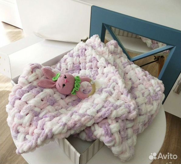 Плед конверт для новорождённого и погремушка ручно