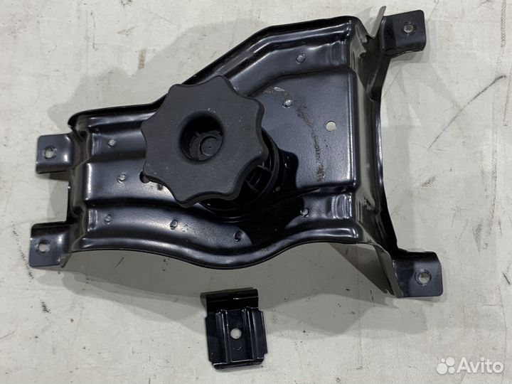 Крепление запасного колеса Audi A7 4G