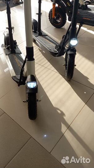 Электросамокат с сиденьем