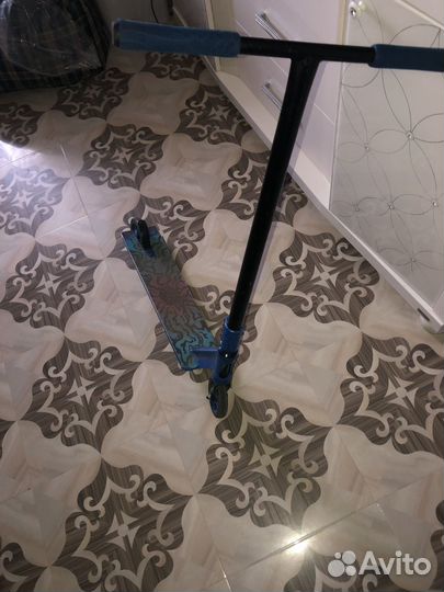 Трюковой самокат