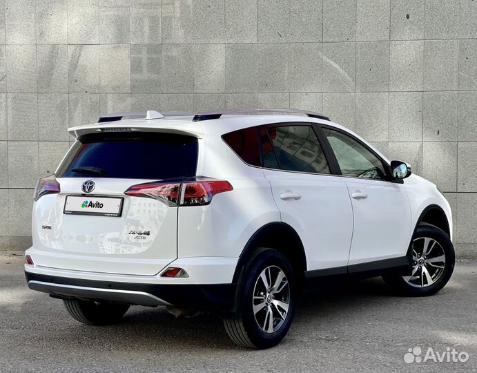 Toyota RAV4 2.0 CVT, 2018, 79 700 км
