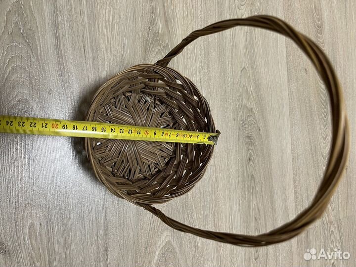 Корзина плетеная