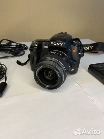 Зеркальный фотоаппарат