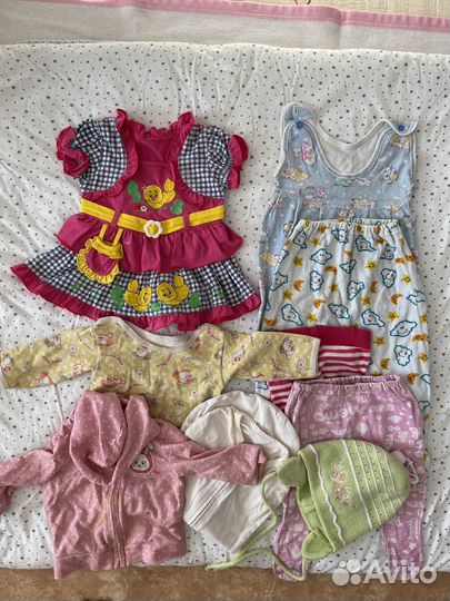 Коробка детских вещей