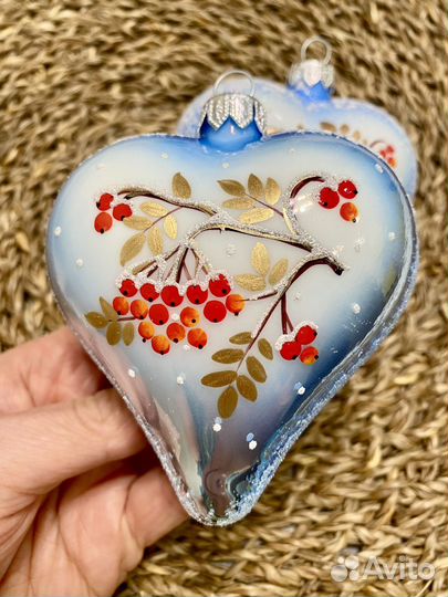 Елочная игрушка Ариель Сердечко морозная рябина