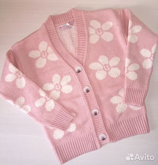 Кардиганы новые для девочек