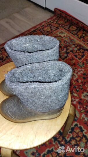 Продаю валенки детские