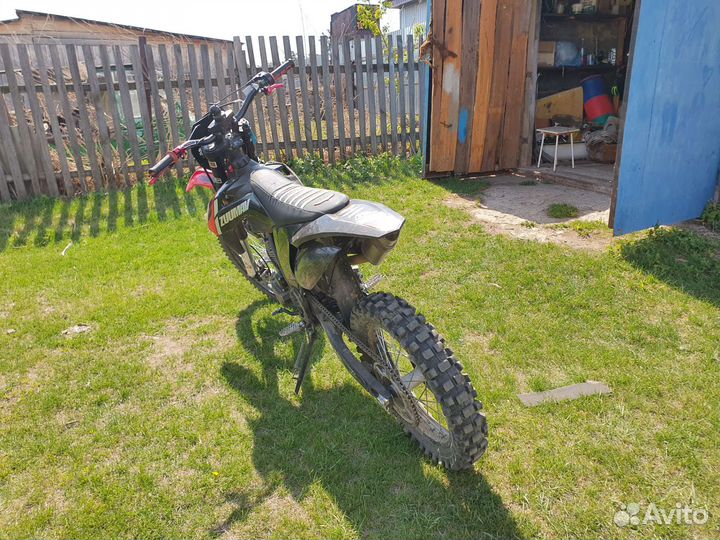 Мотоцикл кроссовый Zuumav FX 250 CR - 250 CB
