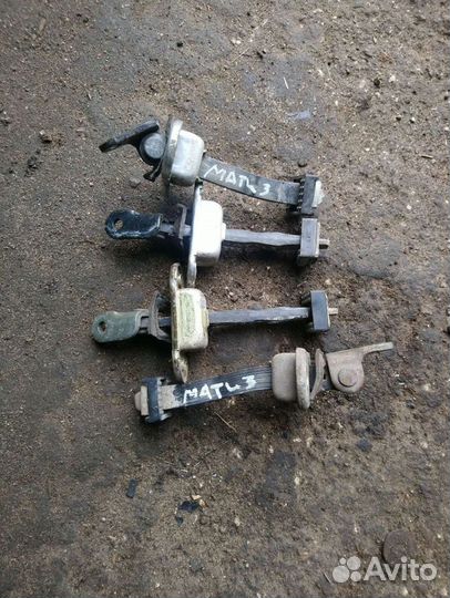 Ограничитель двери daewoo matiz